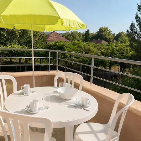 Apartamento Cozy Avec Piscine A Prayssac